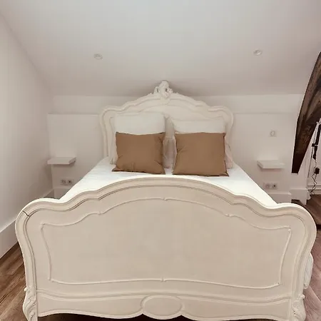 3 Des Remparts A 5 Mins De Charleville-mezieres Warcq