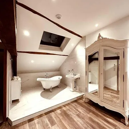 3 Du Celinie * Warcq