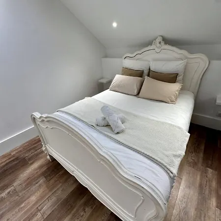 Appartement 3 Des Remparts A 5 Mins De Charleville-mezieres