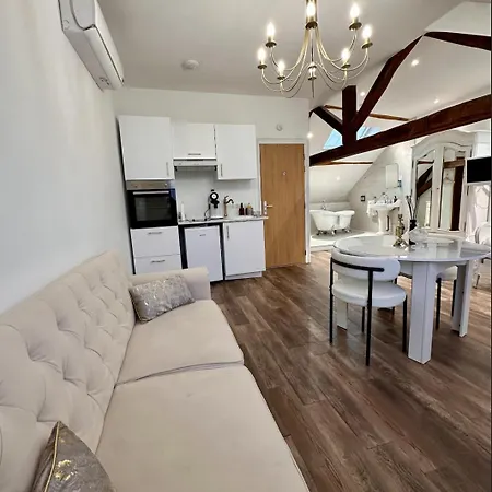 3 Des Remparts A 5 Mins De Charleville-mezieres Warcq