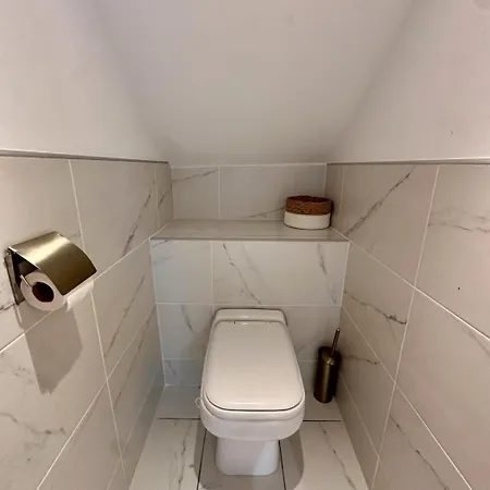 3 Des Remparts A 5 Mins De Charleville-mezieres Lägenhet *